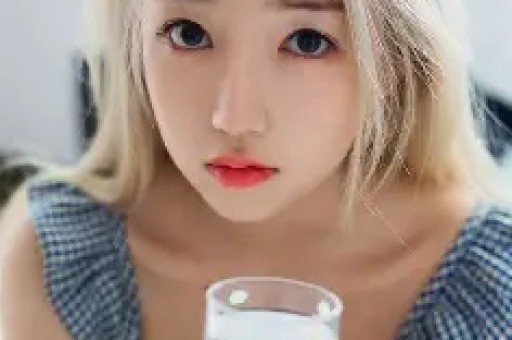 热搜压不住！知名女星曝陈小春猛料 好男人人设崩塌 采儿被打脸