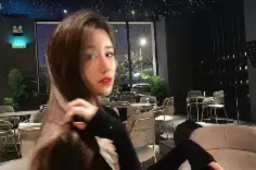 50岁马伊琍新造型惹争议前夫开饭店引关注姚笛用二十年翻红