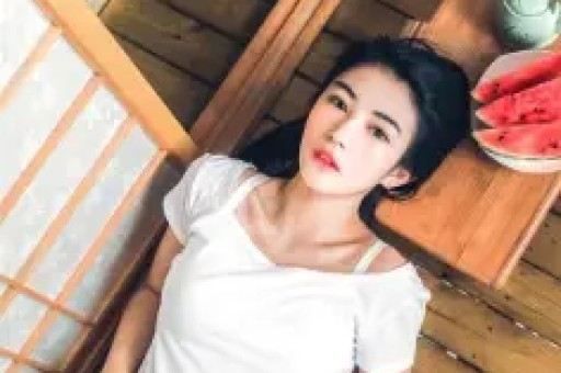 娱乐圈的“完美人设”崩塌现场当家暴男名星把观众当猴耍